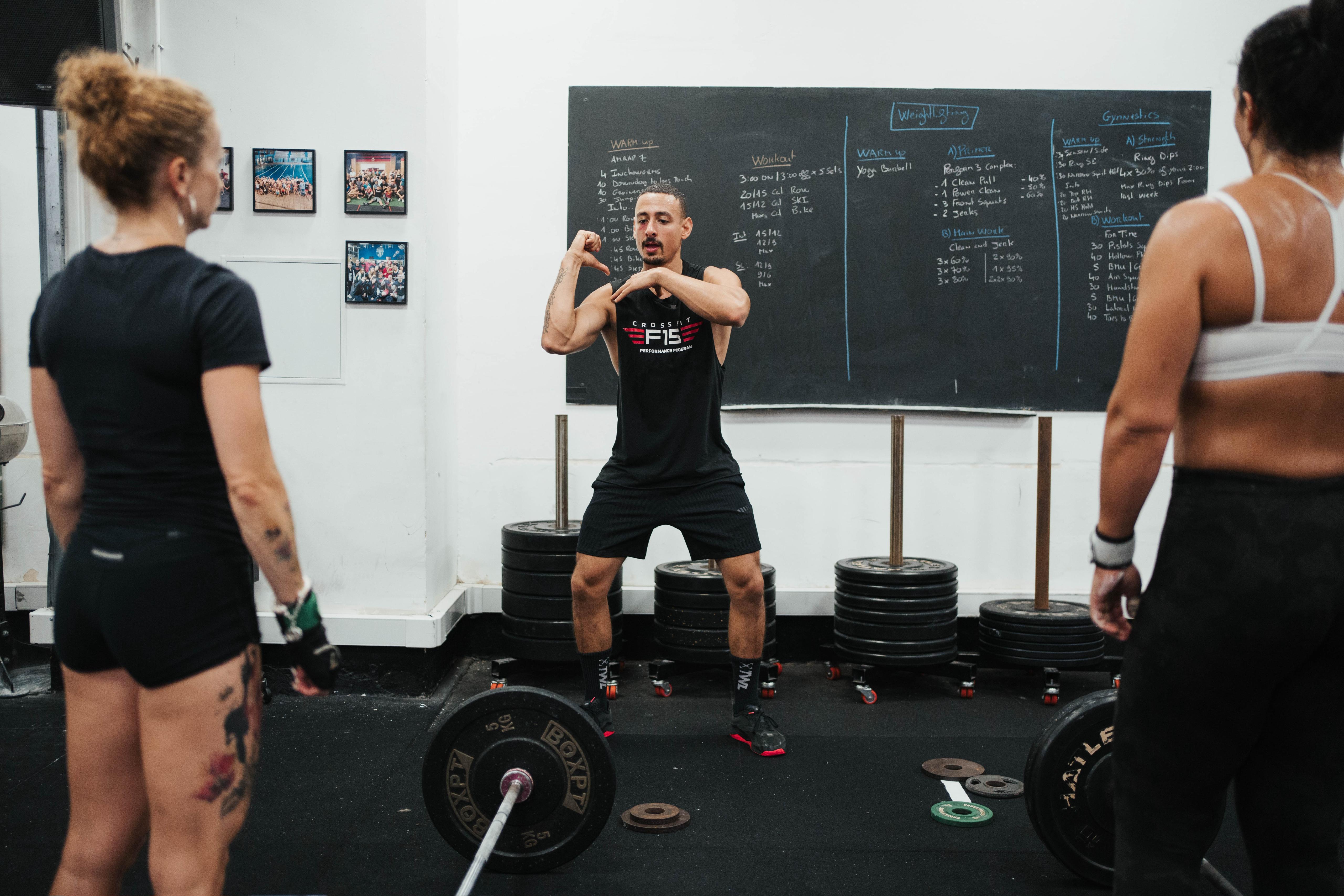 Coach demonstrating at F15